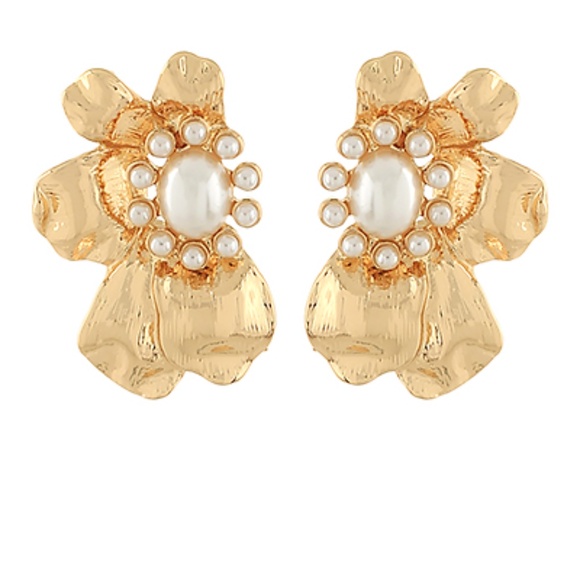 Half Flower Pearl Earrings